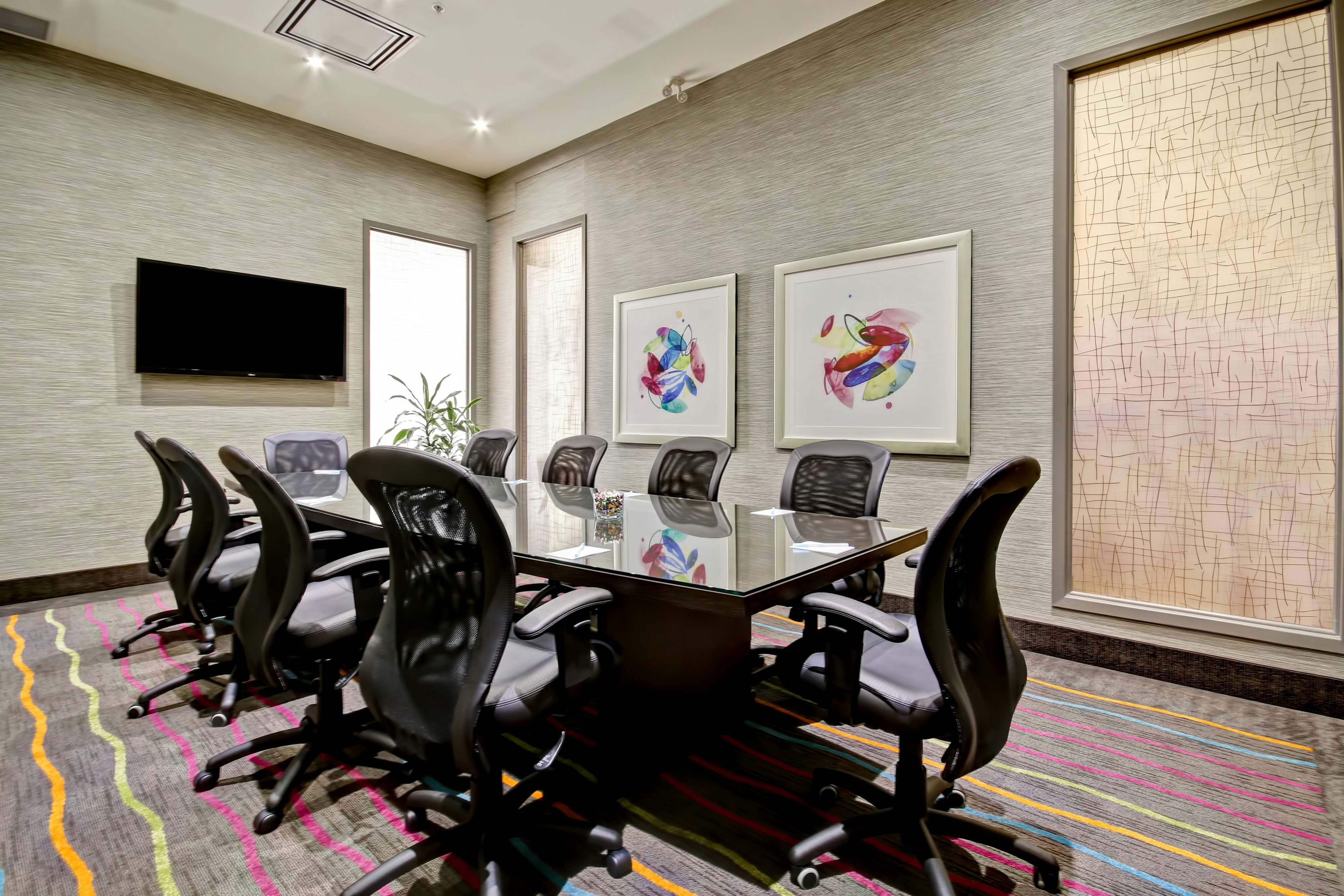 Fairfield Inn and Suites by Marriott Guelph 21/25