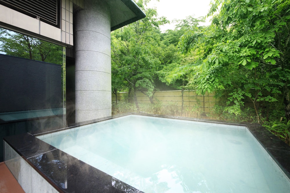 Hakone Fuga - Adults Only 28/50