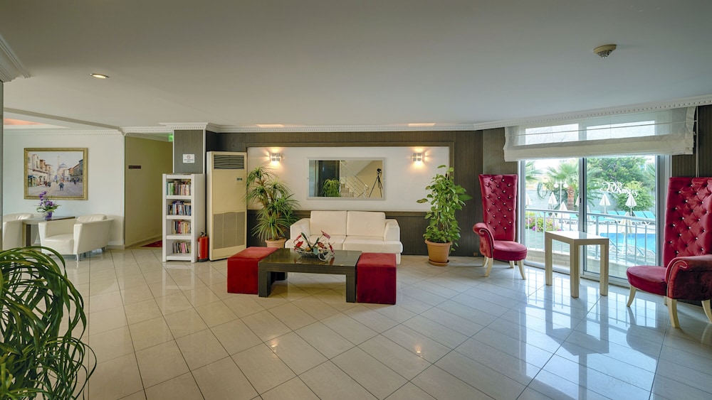 Akalia Suite Hotel and Spa 6/37