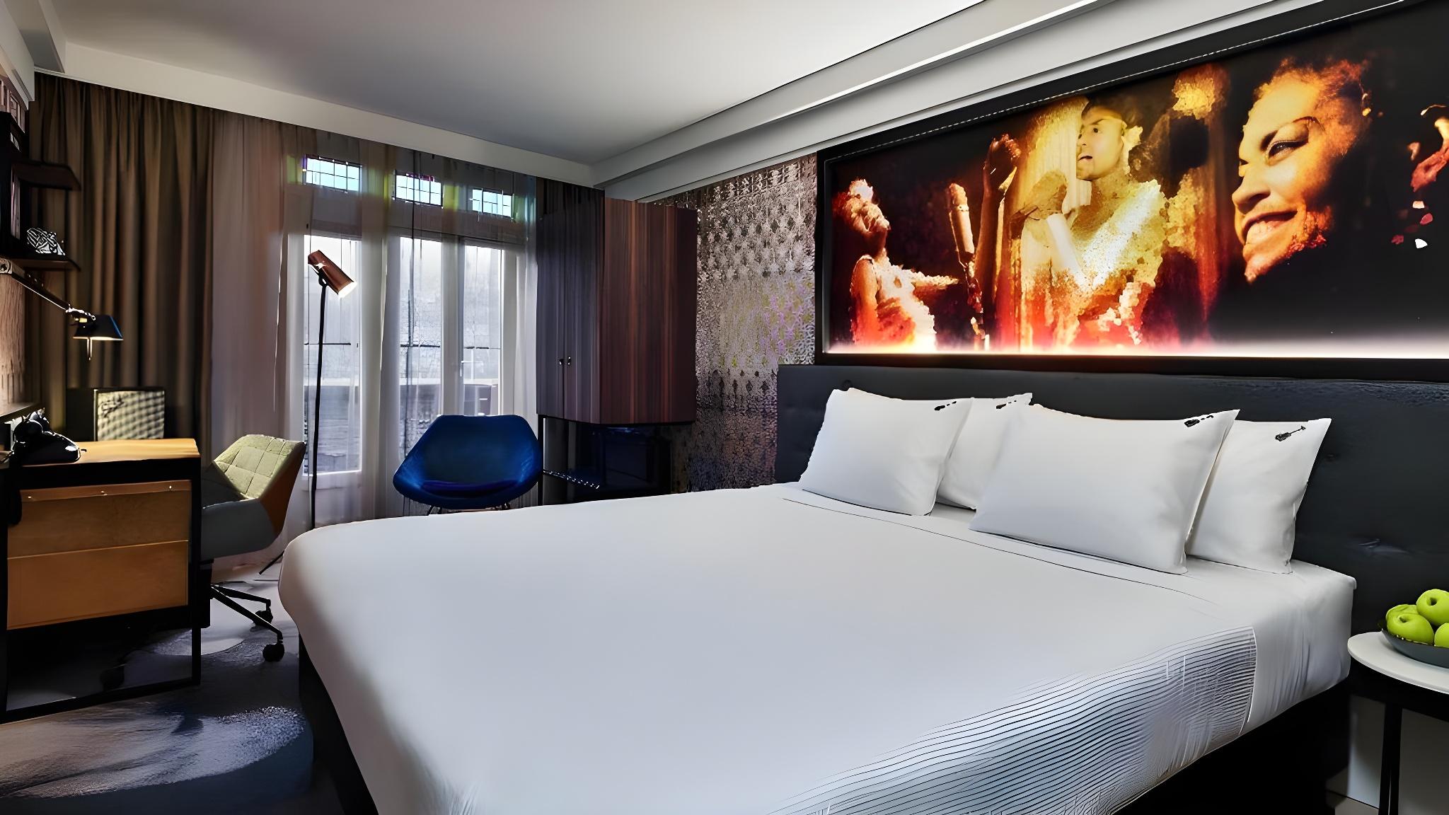 CLASSIC, DOUBLE BED