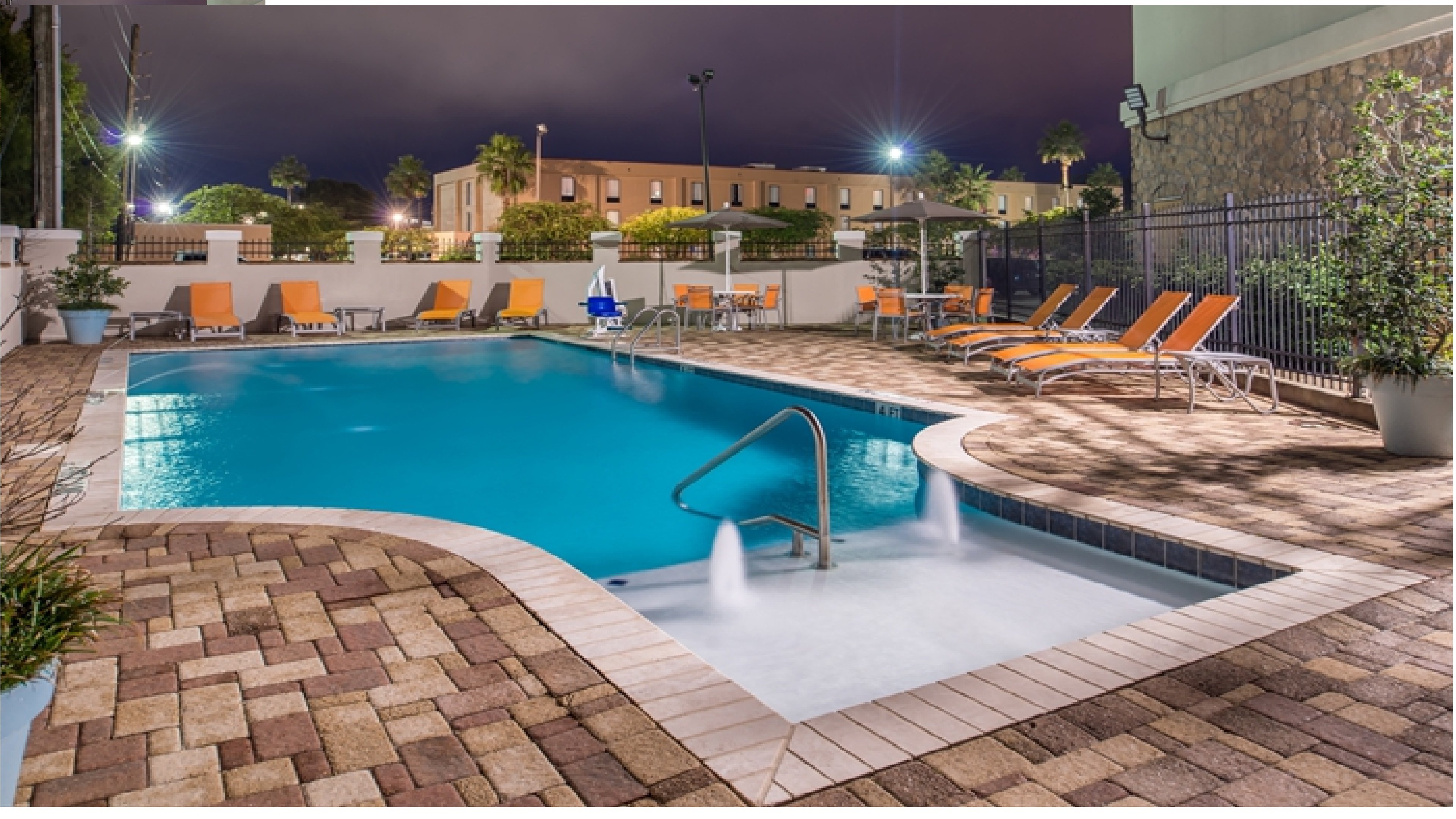 Holiday Inn Express Hotel And Suites La Place 49/50