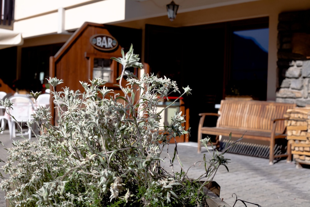 La Vallee Blanche Hotel 57/69