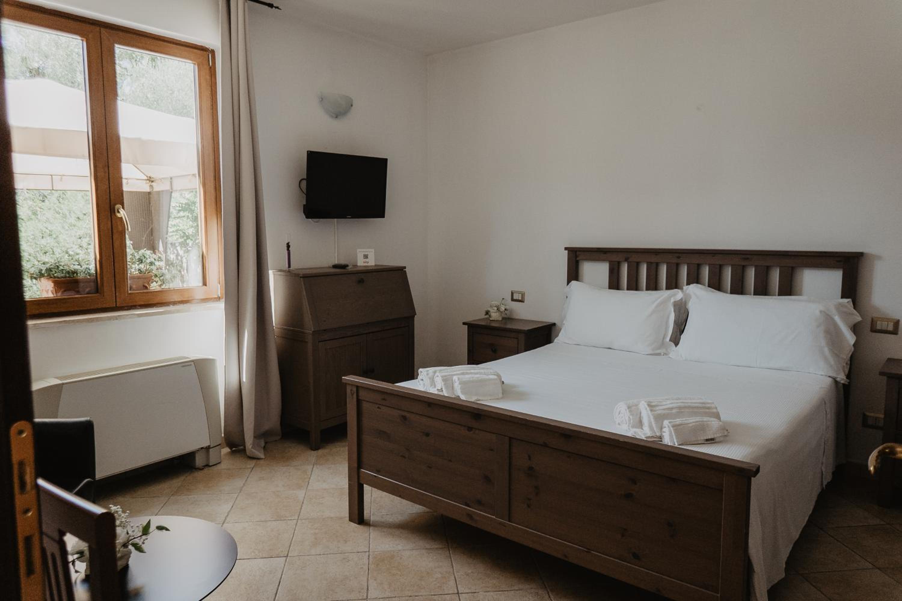 Economy, Double Bed