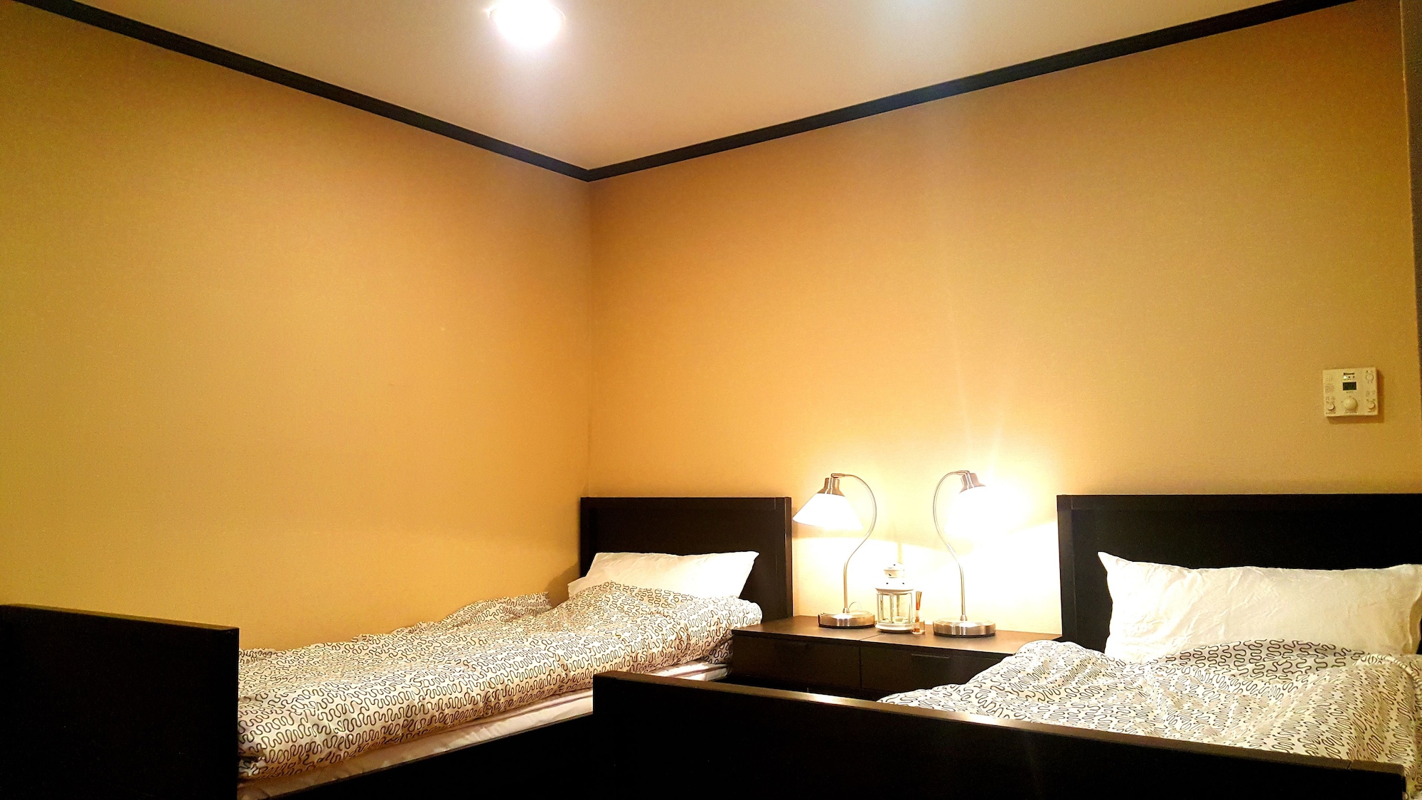 ROOM ASSIGNED ON ARRIVAL, TWIN BEDS, ANNEX, MAIN BUILDING