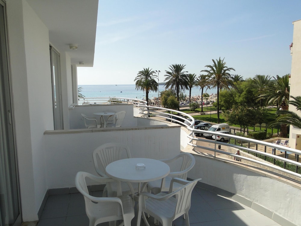 Morito Beach Apts 7/20