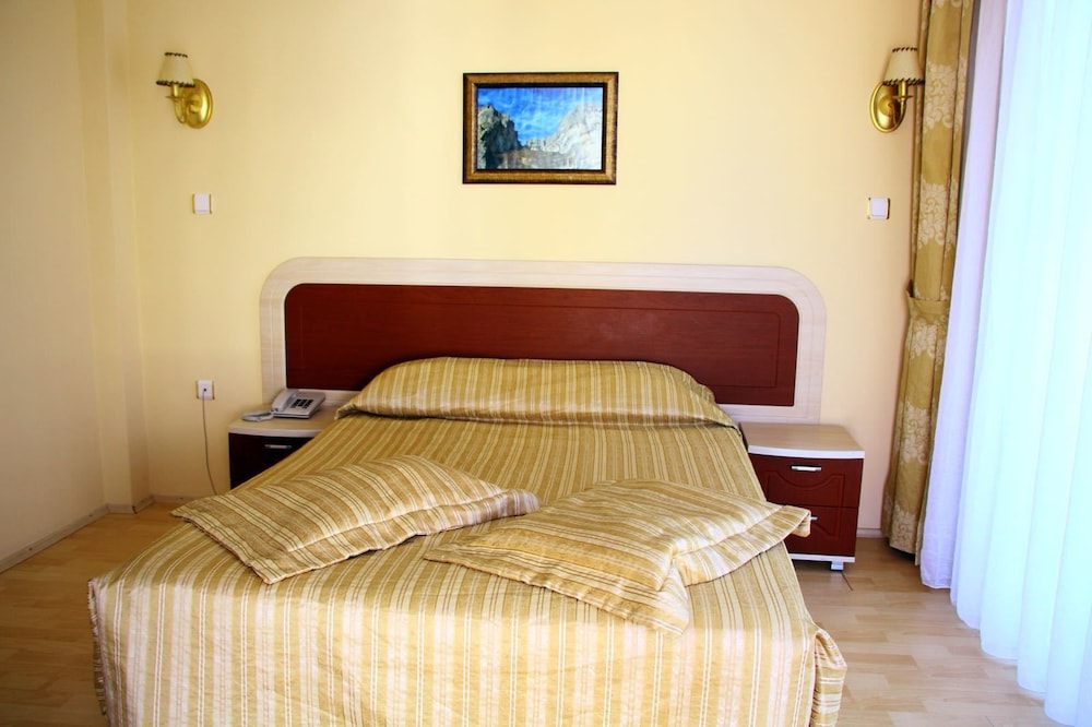 Isik Otel 10/33