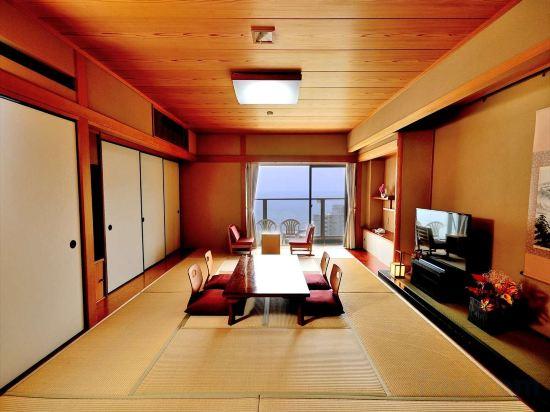 Japanese, Deluxe