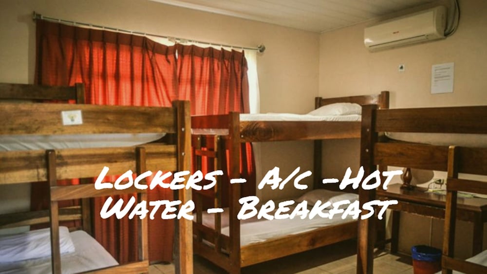 Hostel La Choza Inn 38/60
