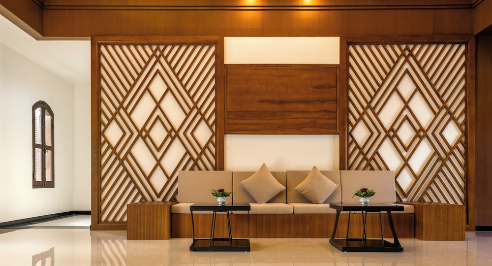 Choasis Hotel 10/58