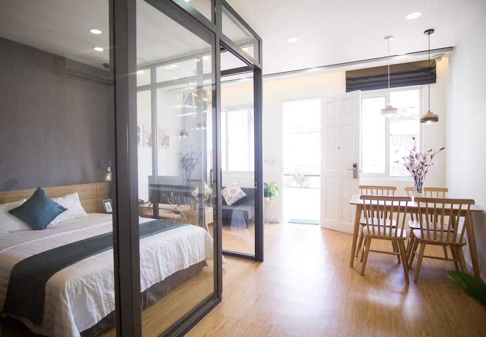 Cuu Kim Son Hotel 15/43