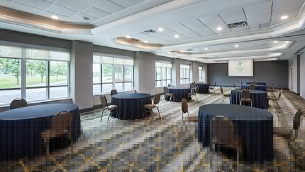 Holiday Inn Hotel Suites Oakville Bronte 43/78