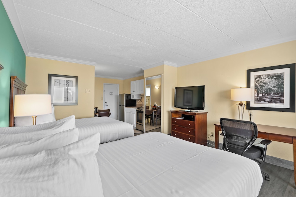 Efficiency, 2 Queen Beds