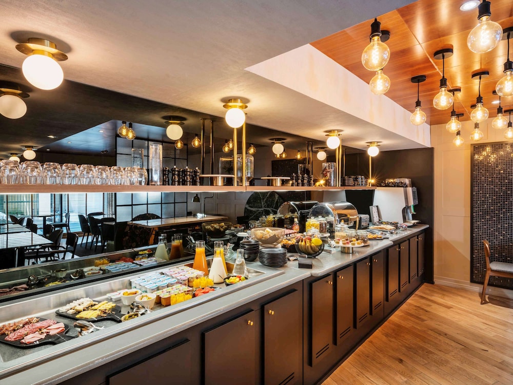 Mercure Paris Montparnasse Pasteur 51/73