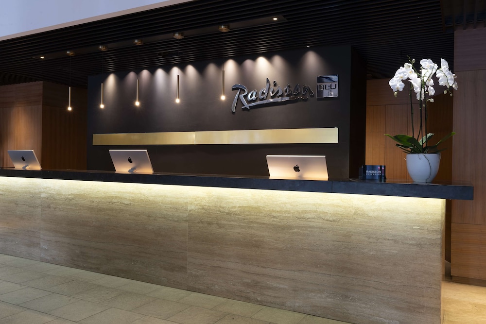 RADISSON BLU HOTEL MILAN 7/68