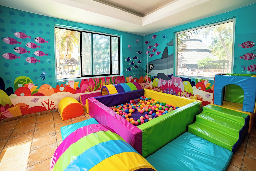 Reef Yucatan All Inclusive Hotel and Convention Center 34/50