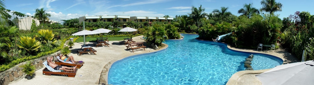 Grand West Villas 59/70