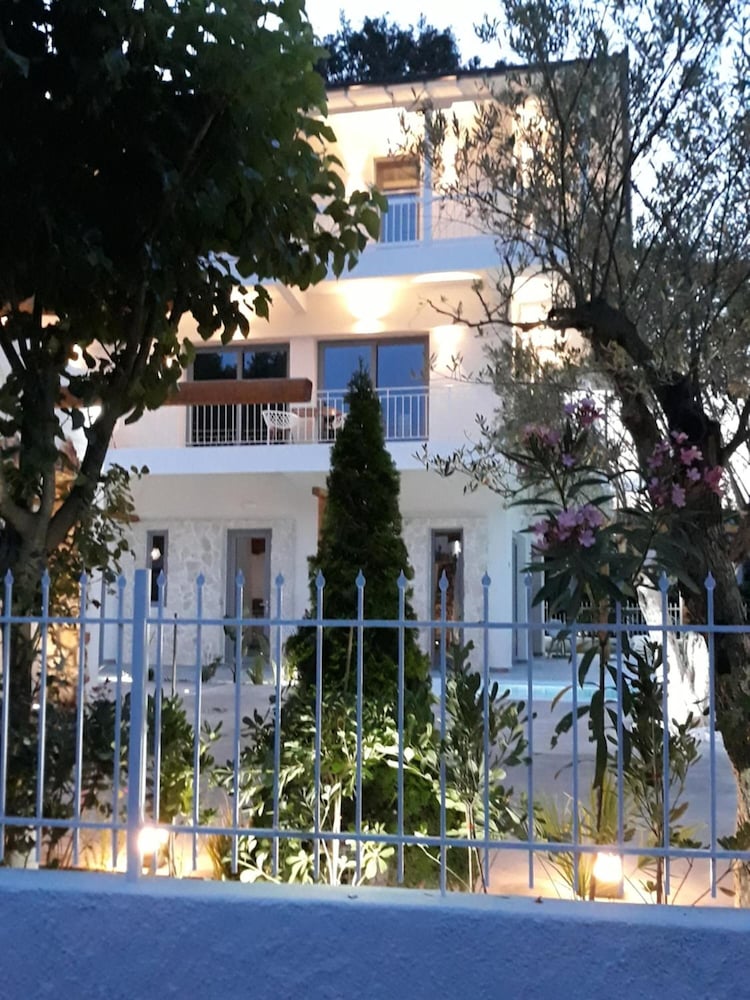 Agorastos Boutique Hotel 4/50