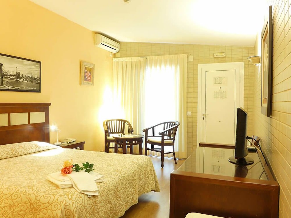 HOTEL PLAYA CANET 17/64