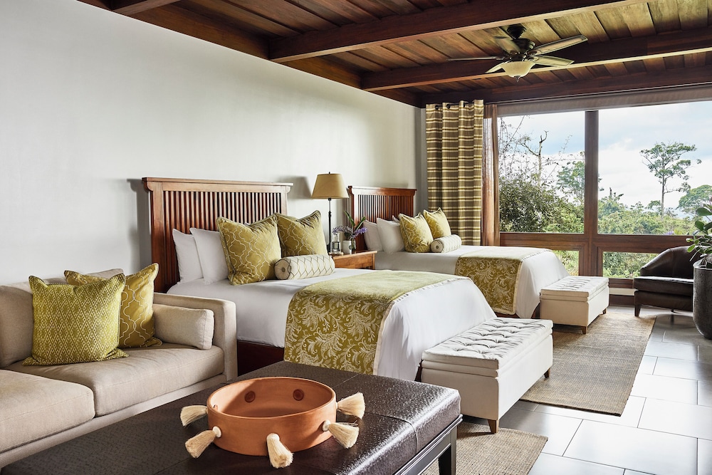 Grand, Casita