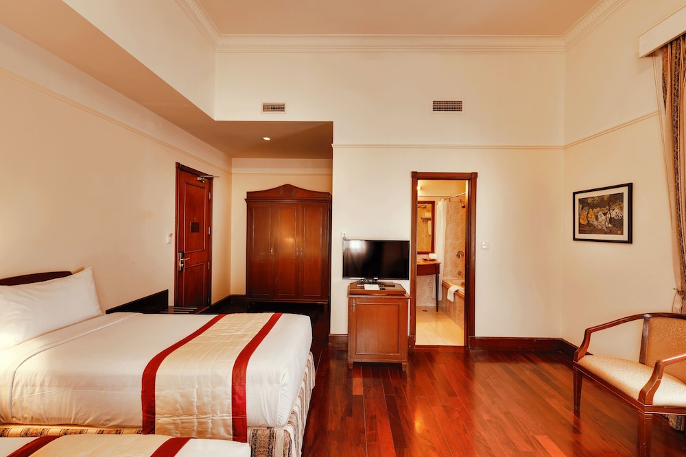 Dalat Hotel Du Parc 14/49