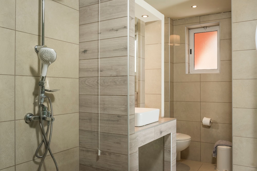 جناح جونيور بسرير مزدوج مع أريكة بمسبح خاص، Orpheas Resort - Adults Only 4/5