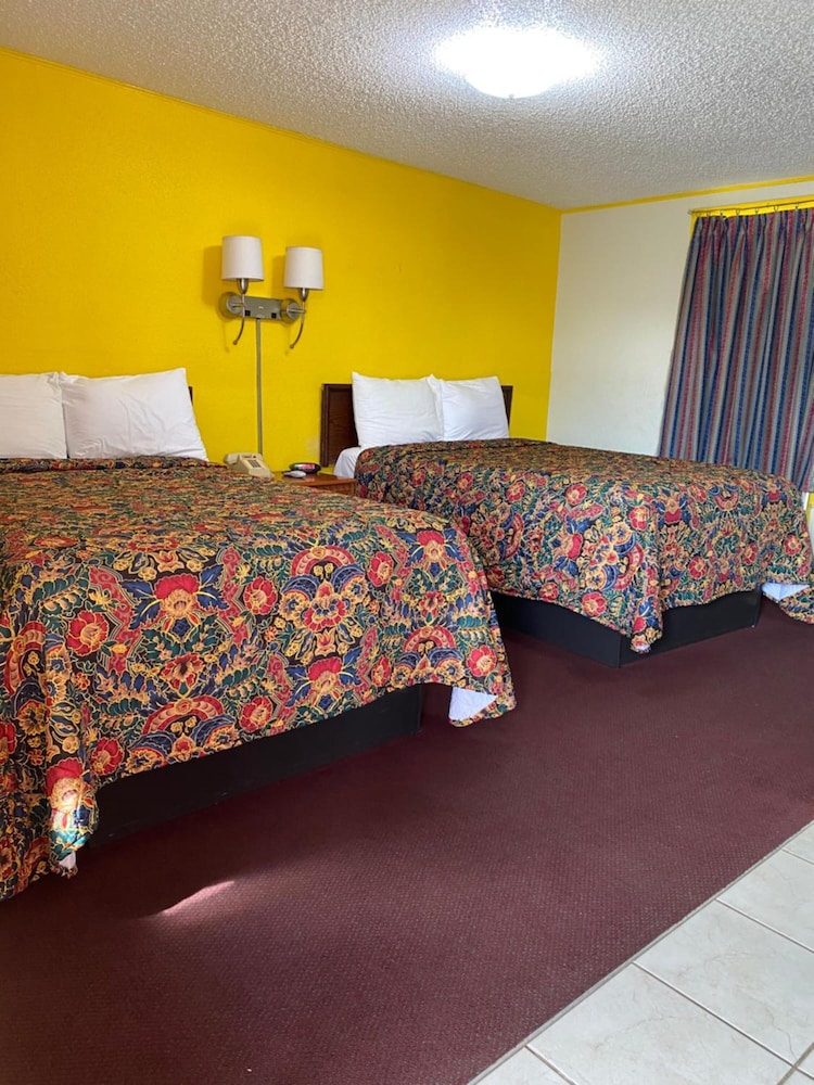 Madill Inn 5/32