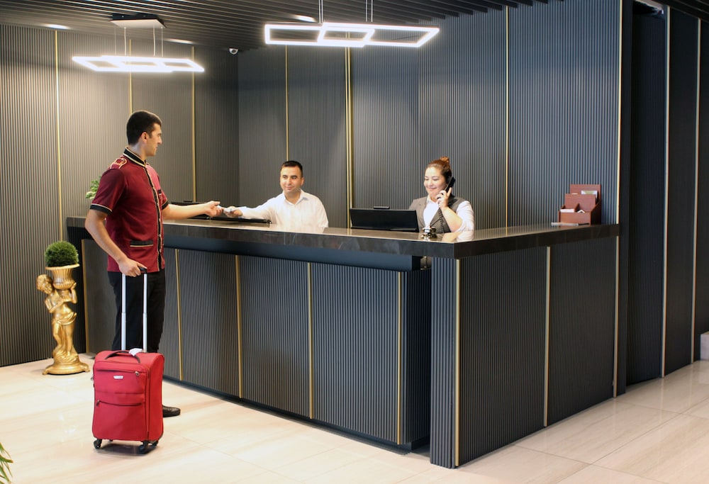 Nobel Hotel 4/69