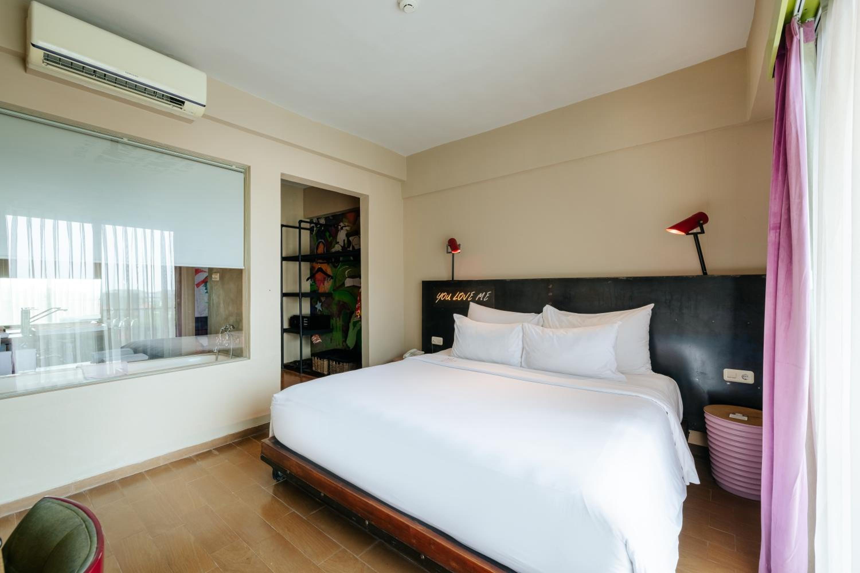 Dash, 2 Bedrooms, Deluxe 3/10