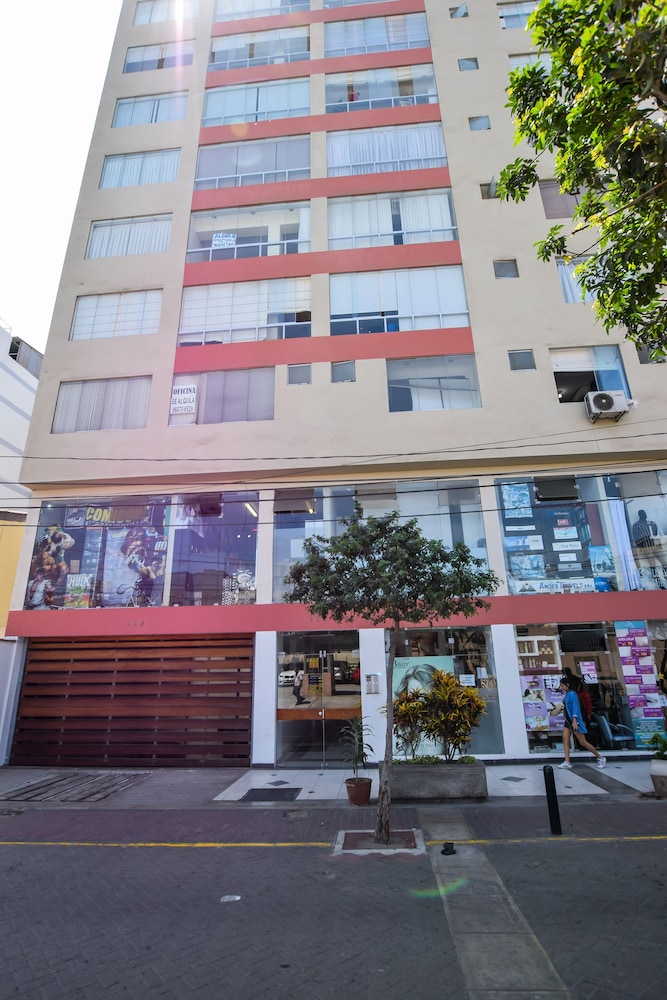 Lux Miraflores Apartments Alcanfores 1/19