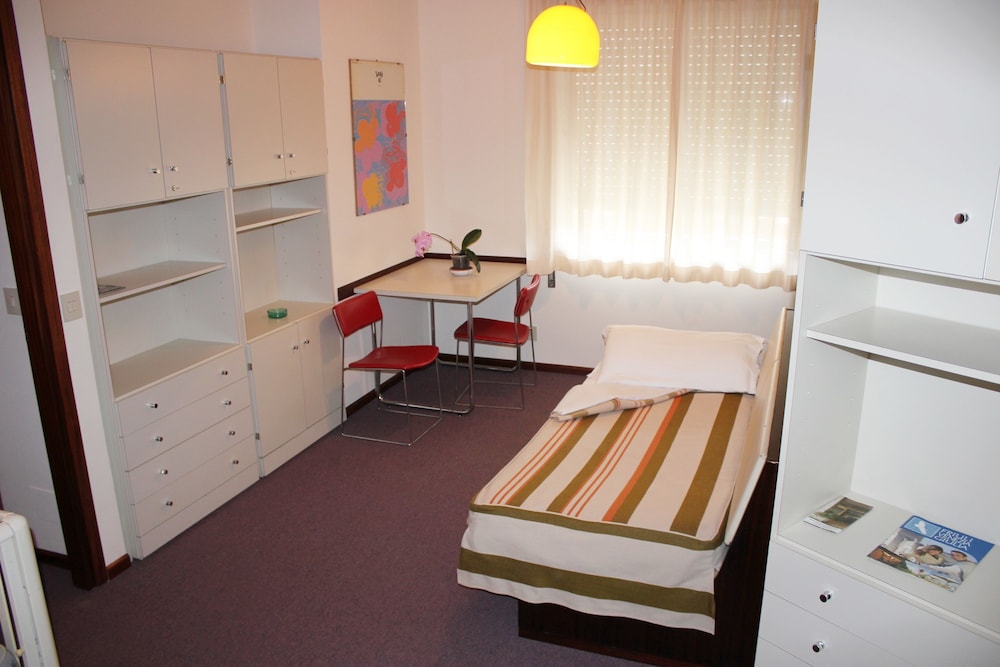 Albergo Residence Italia 33/57