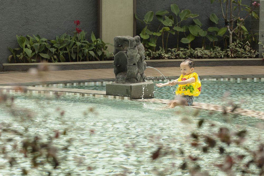 The Wujil Resort and Conventions Semarang 37/43