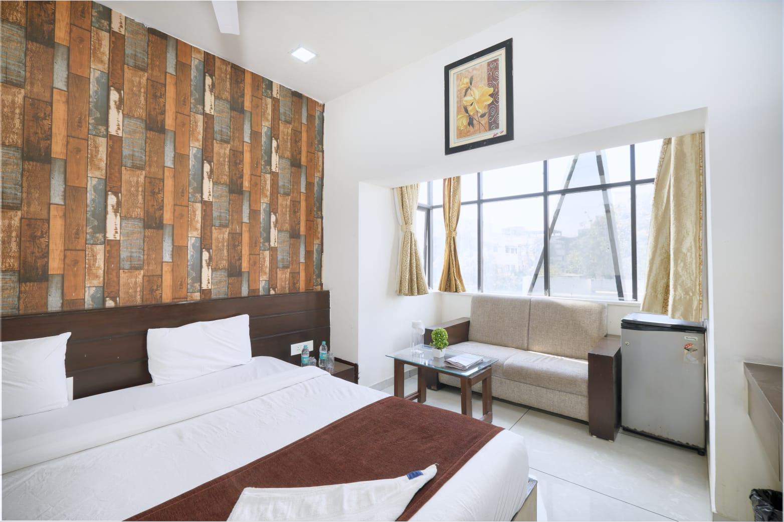 Oyo Rooms Sampatrao Colony Alkapuri 6/48