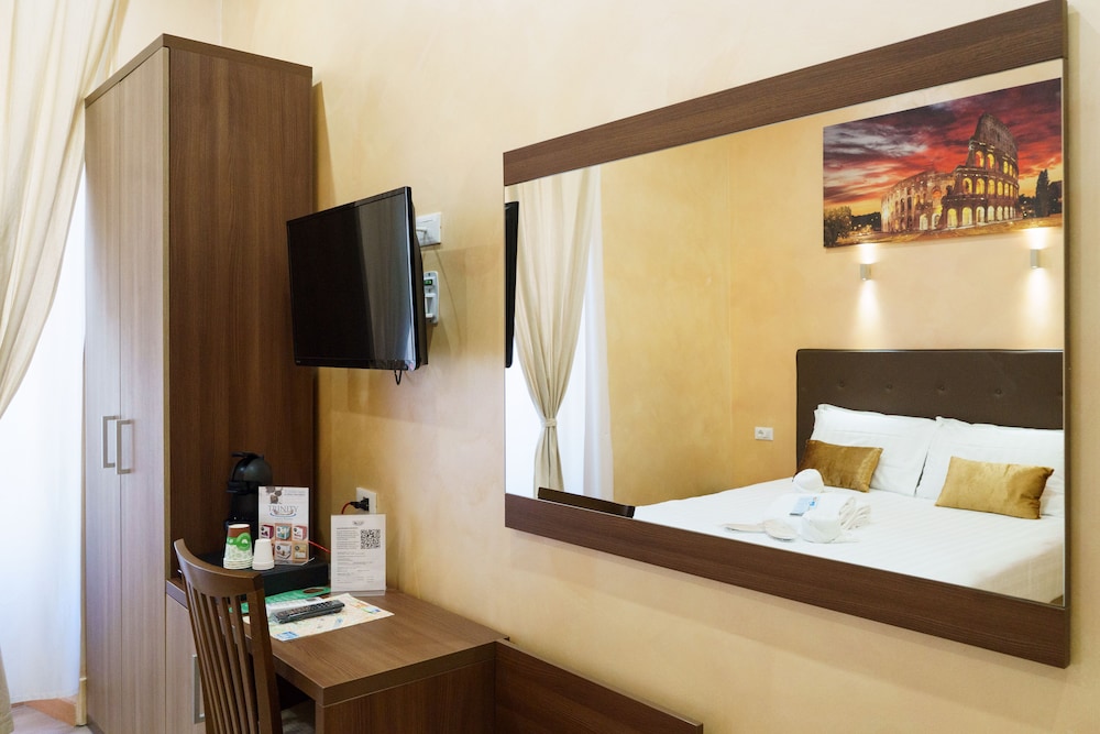 Trinity Luxury Rooms 18/66