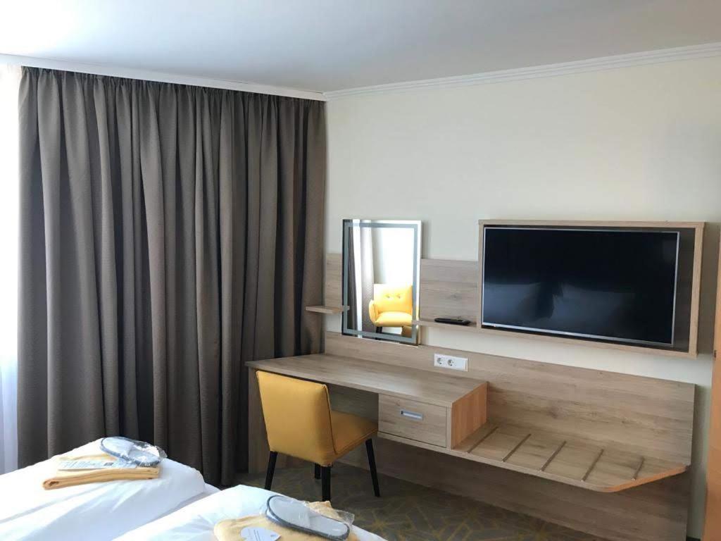Junior Suite, Deluxe