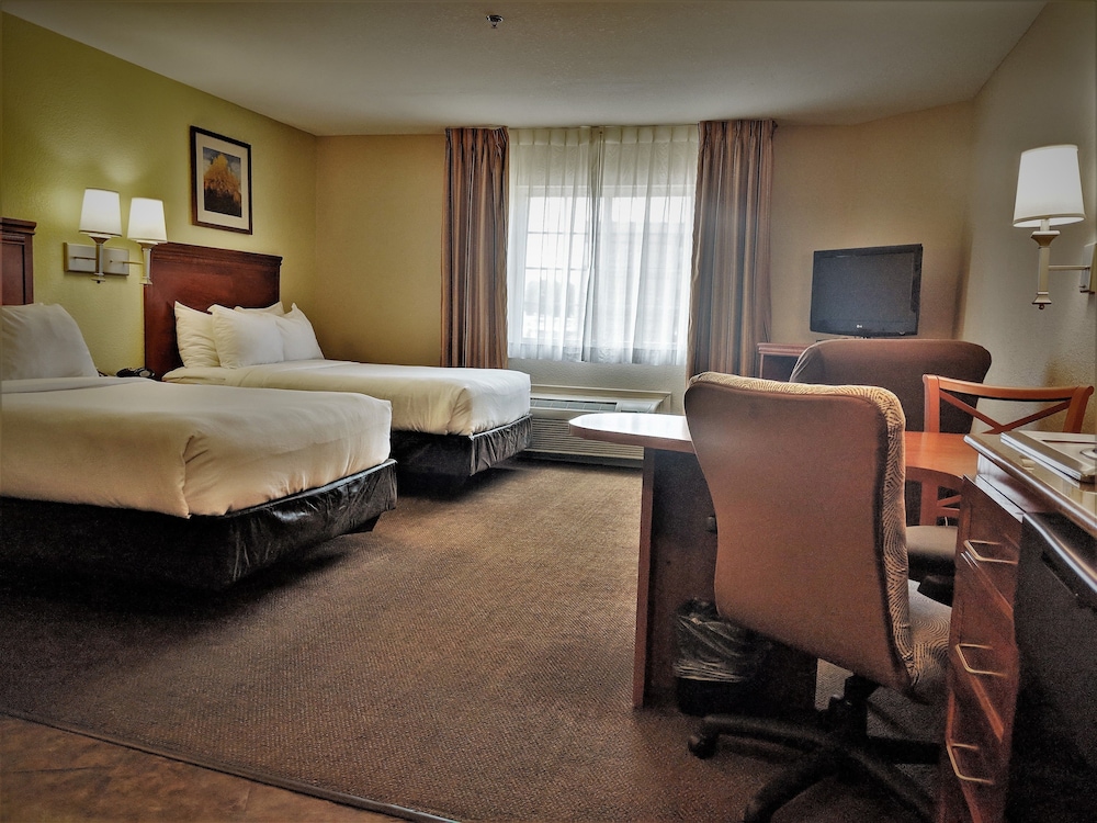 Candlewood Suites Macon 31/70