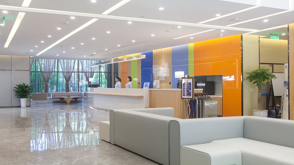 Holiday Inn Express Chengdu Airport Zone 7/75