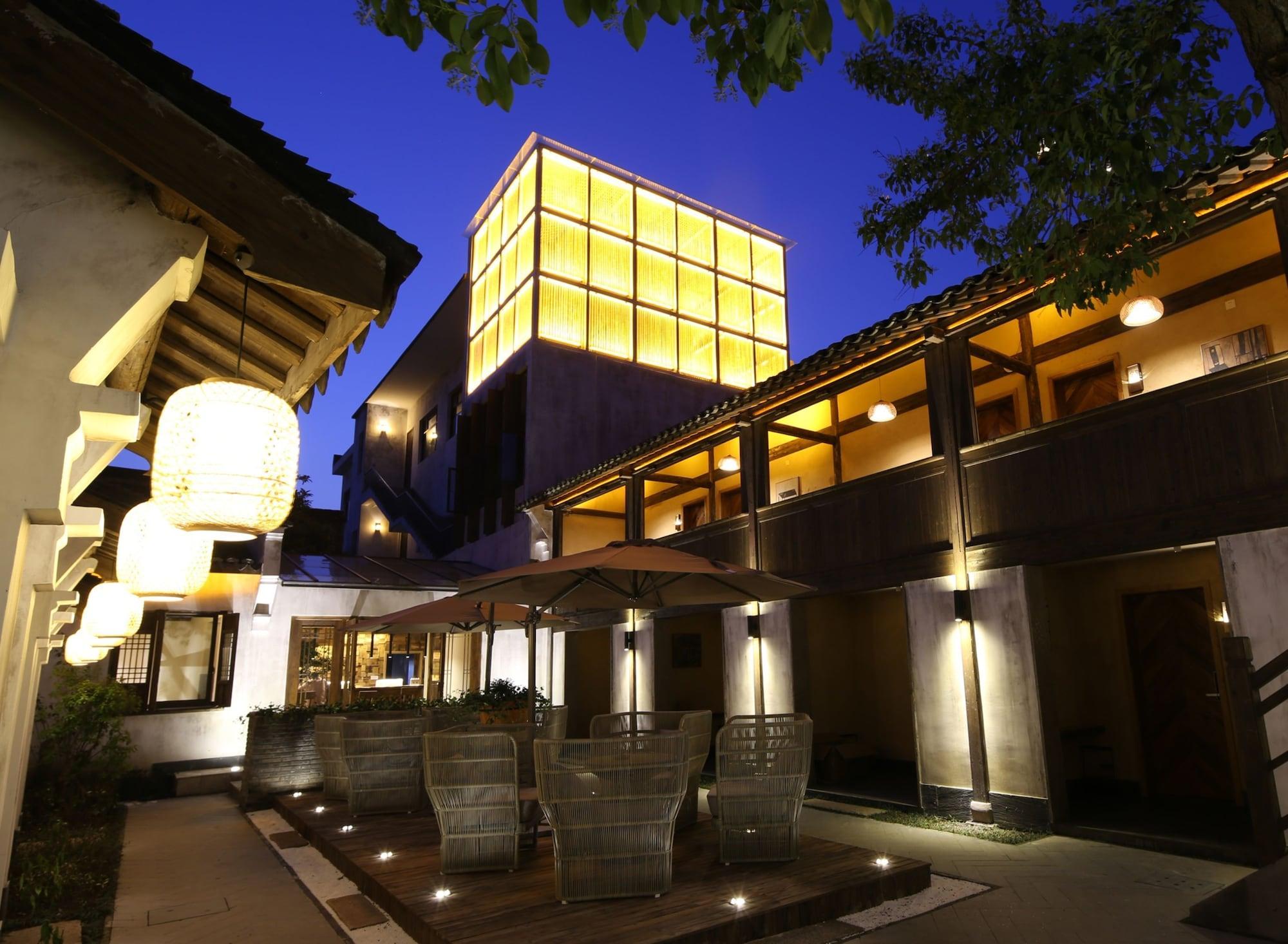 Tongxiang Wuzhen Yuexiang Inn 7/50