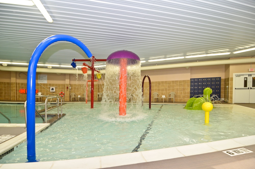 Comfort Inn & Suites Plattsburgh - Morrisonville 19/37