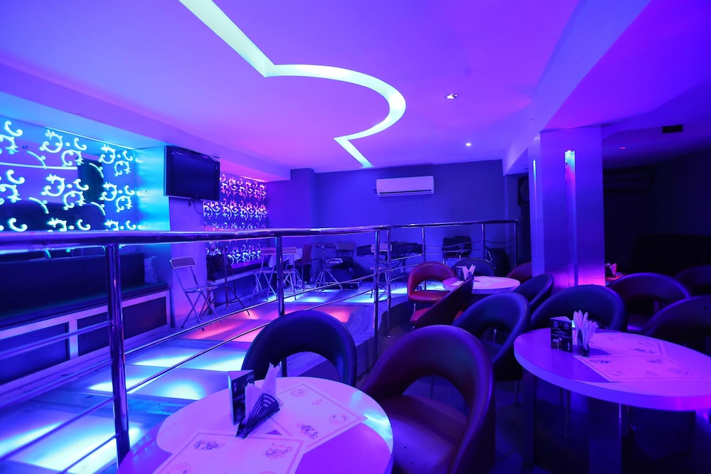 Hotel Vip International 37/41