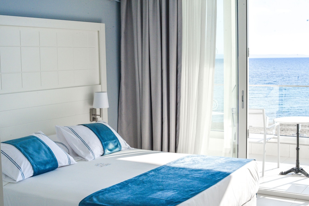 Acrotel Lily Ann Boutique Hotel 16/70