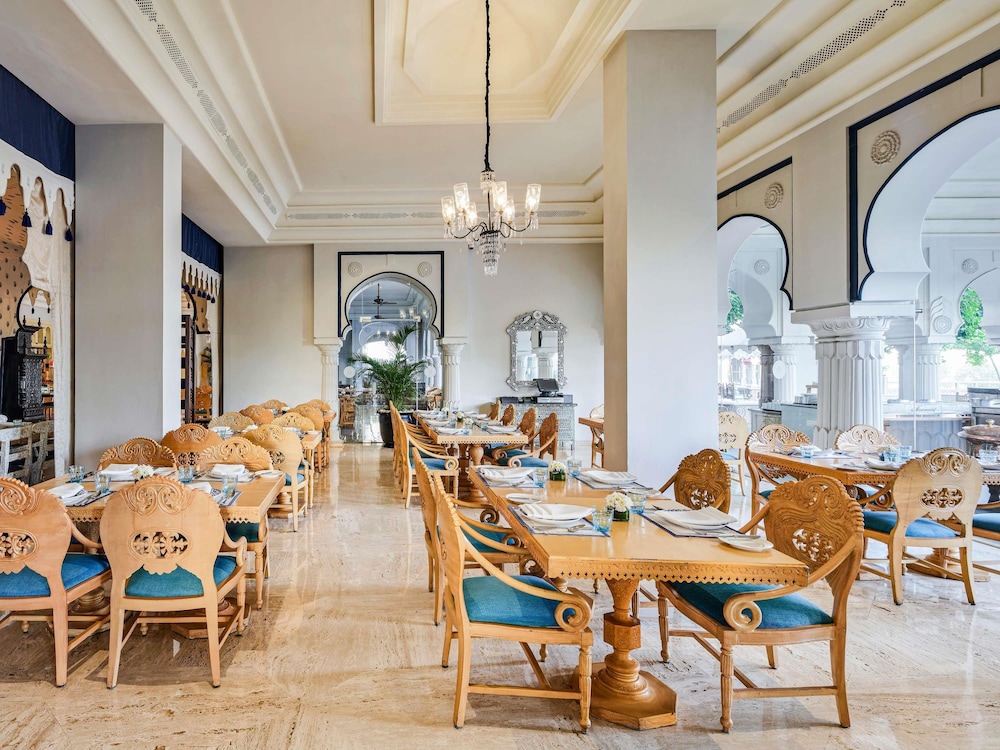 Fairmont Jaipur 34/50