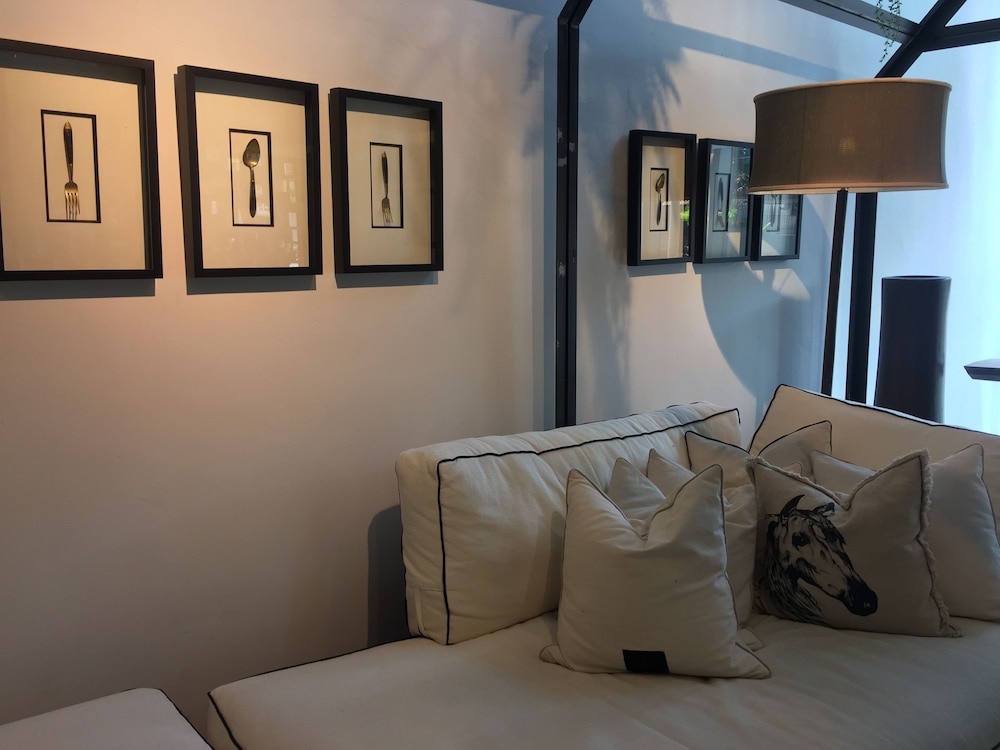 M Roof Hotel & Residences 30/53