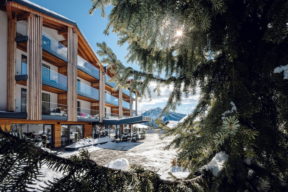 Hotel Ciampedie 49/52