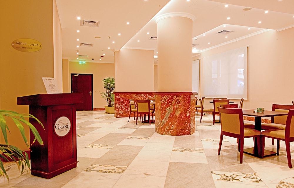 The Grand Plaza Hotel Smouha 58/68