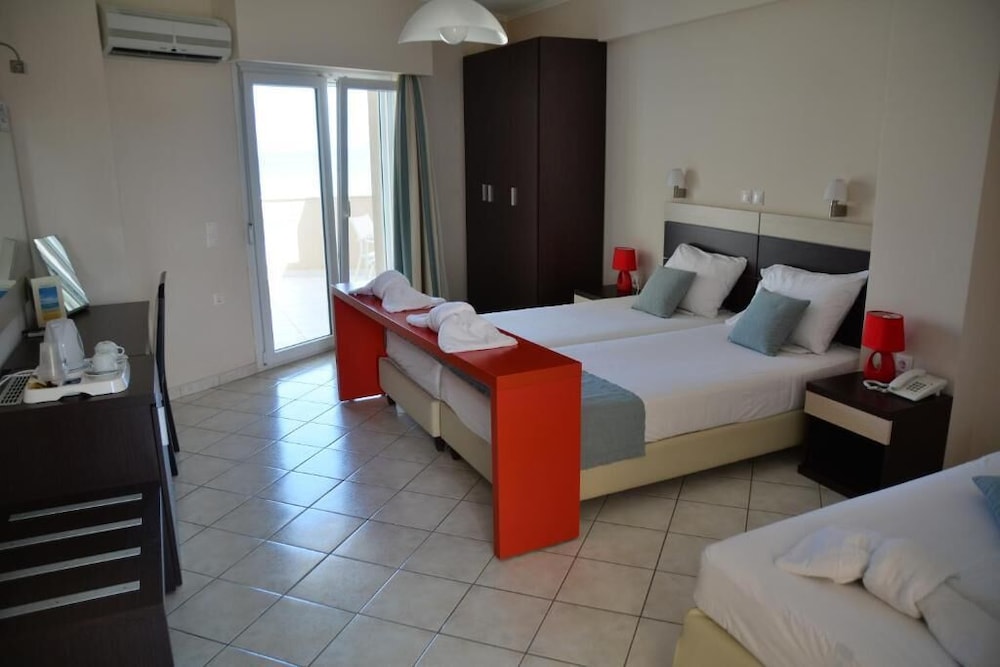 Al Mare Hotel 16/63