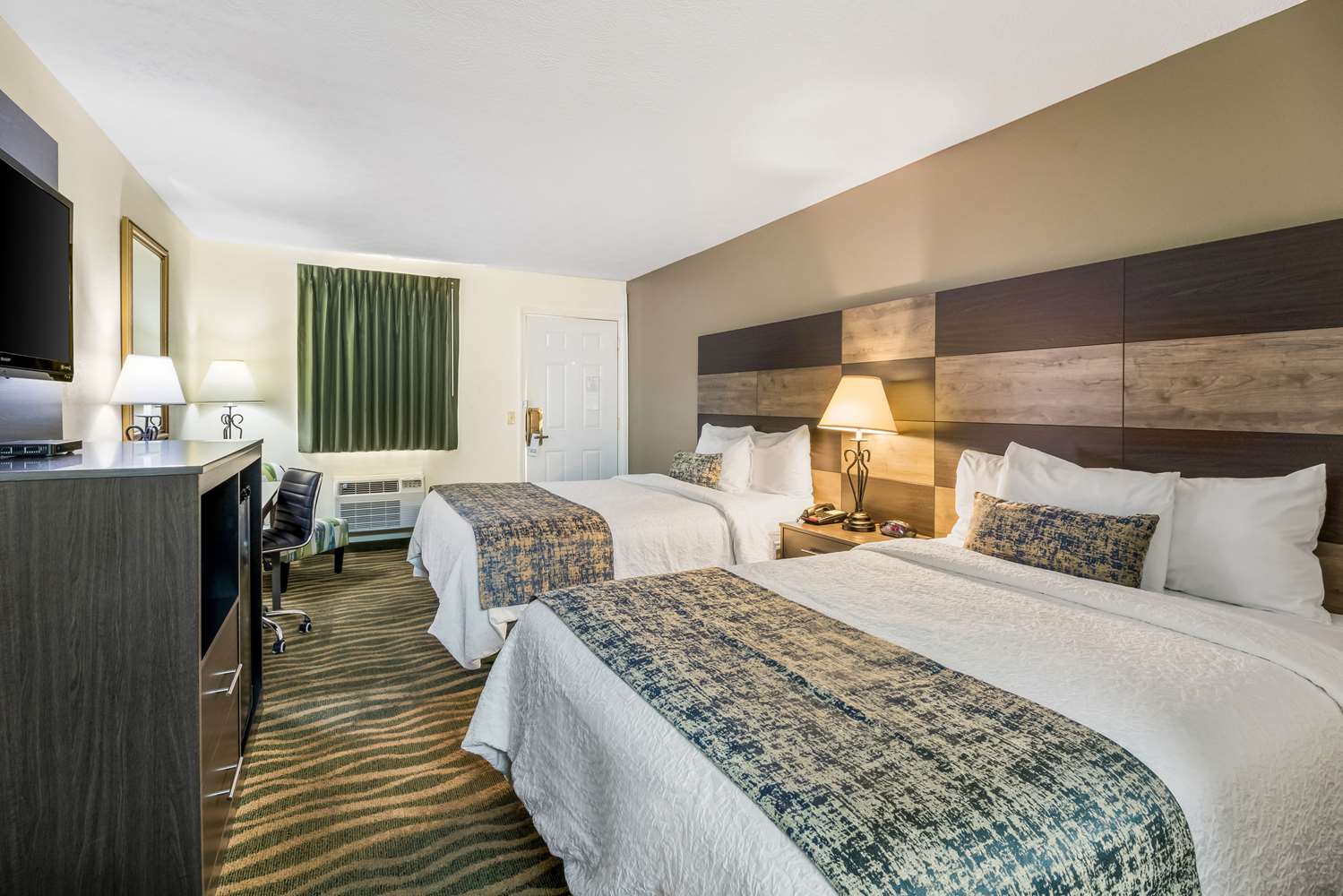 Room, 2 Double Beds