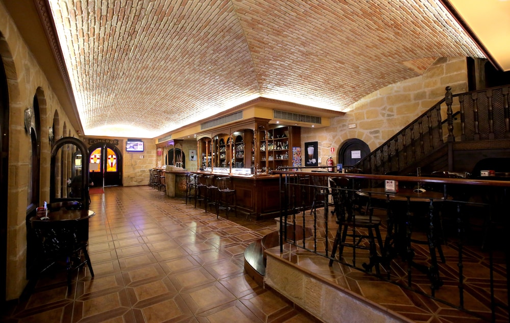 Hotel Castillo Bonavia 63/76