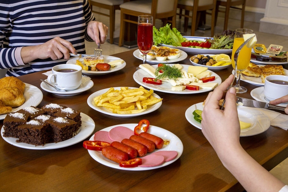 BURSA PALAS HOTEL 61/75