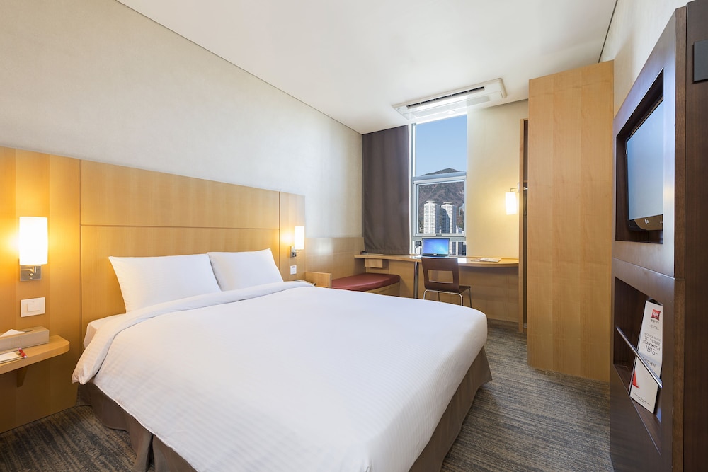 Central 7 Hotel 20/48