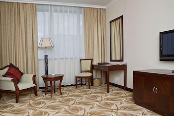 Golden Coast Hotel 20/23
